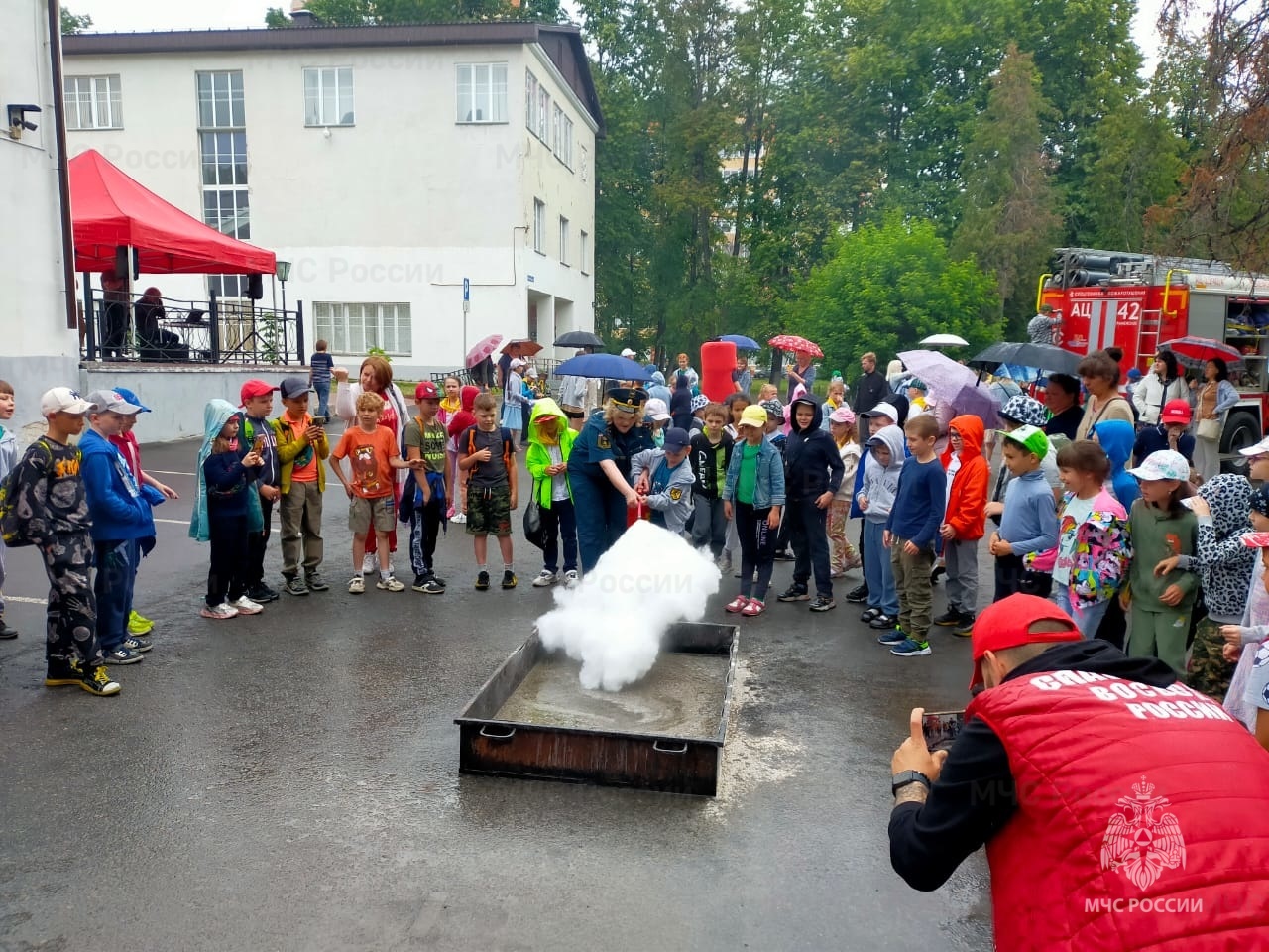 В центре внимания - дети! В Раменском продолжается обучающая работа с  подрастающим поколением - Новости - Главное управление МЧС России по  Московской области