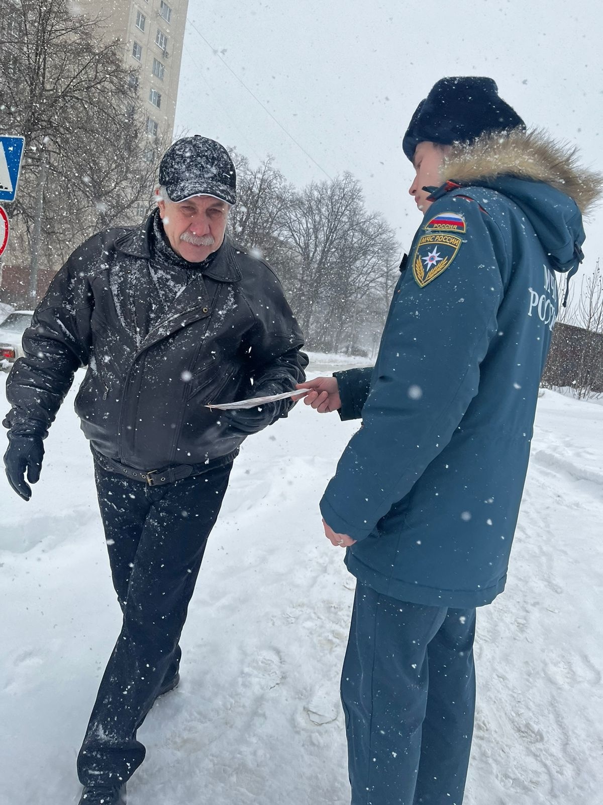 В период новогодних и рождественских праздников сотрудниками МЧС усилена  профилактическая работа | 20.12.2023 | Подмосковье - БезФормата