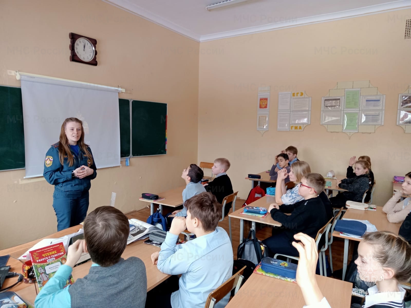 В Чехове прошли открытые уроки по пожарной безопасности - Новости - Главное  управление МЧС России по Московской области