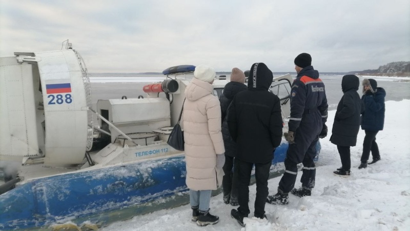 Спасатели провели занятие на Иваньковском водохранилище со студентами университета «Дубна»